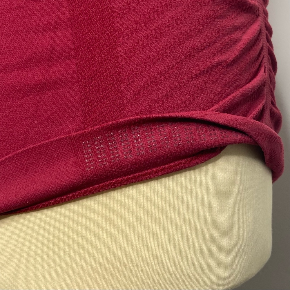 Athleta Speedlight Chilled Sangria Seamless Tee - Picture 10 of 14